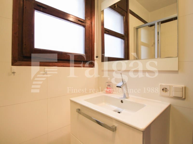 3 slaapkamer Villa te koop in Empuriabrava met zwembad garage - € 695.000 (Ref: 9192927)