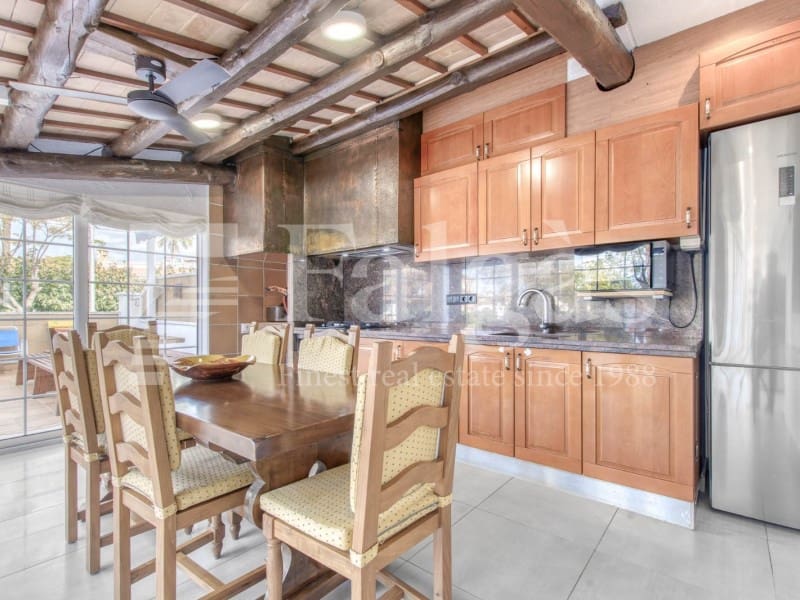 5 quarto Moradia para venda em Empuriabrava com piscina garagem - 780 000 € (Ref: 9192929)