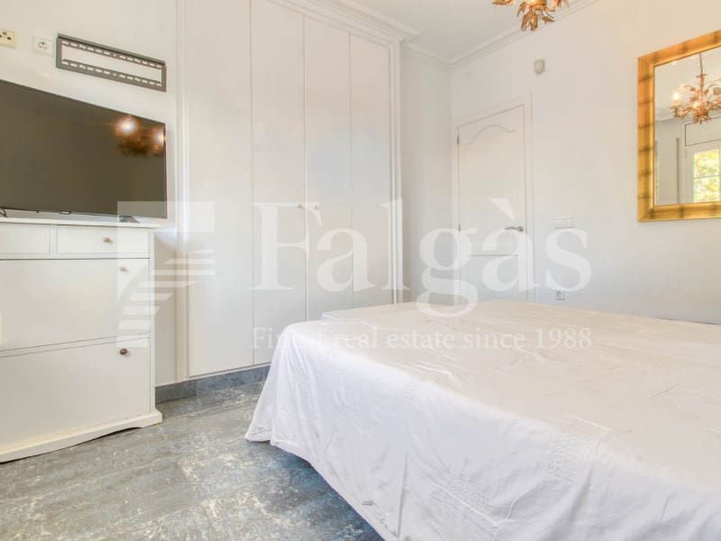 5 quarto Moradia para venda em Empuriabrava com piscina garagem - 780 000 € (Ref: 9192929)