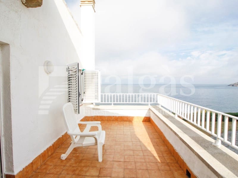 3 Zimmer Villa zu verkaufen in El Port de la Selva mit Pool Garage - 790.000 € (Ref: 9192930)