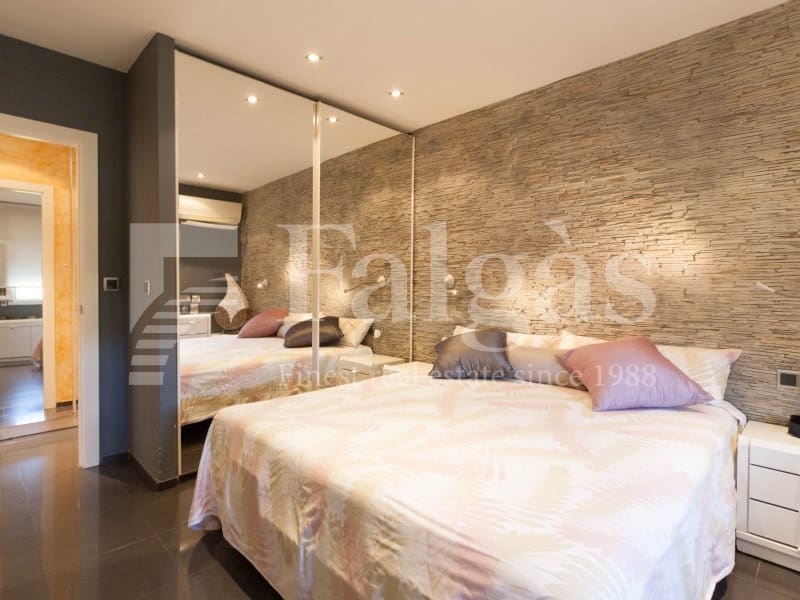 3 soverom Villa til salgs i Empuriabrava med garasje - € 850 000 (Ref: 9192932)