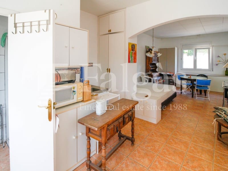 Rakentamaton maa myytävänä paikassa Empuriabrava - 975 000 € (Ref: 9192935)