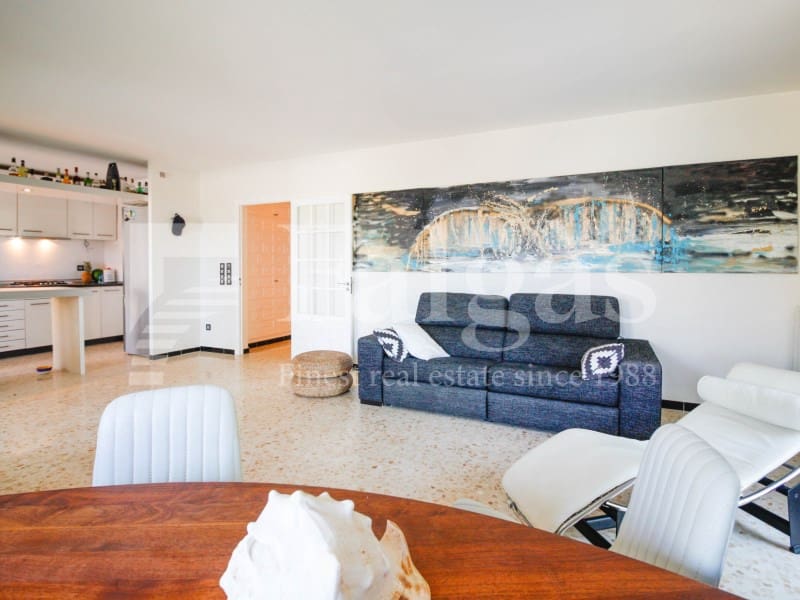 6 chambre Villa/Maison à vendre à Empuriabrava avec garage - 1 090 000 € (Ref: 9192937)