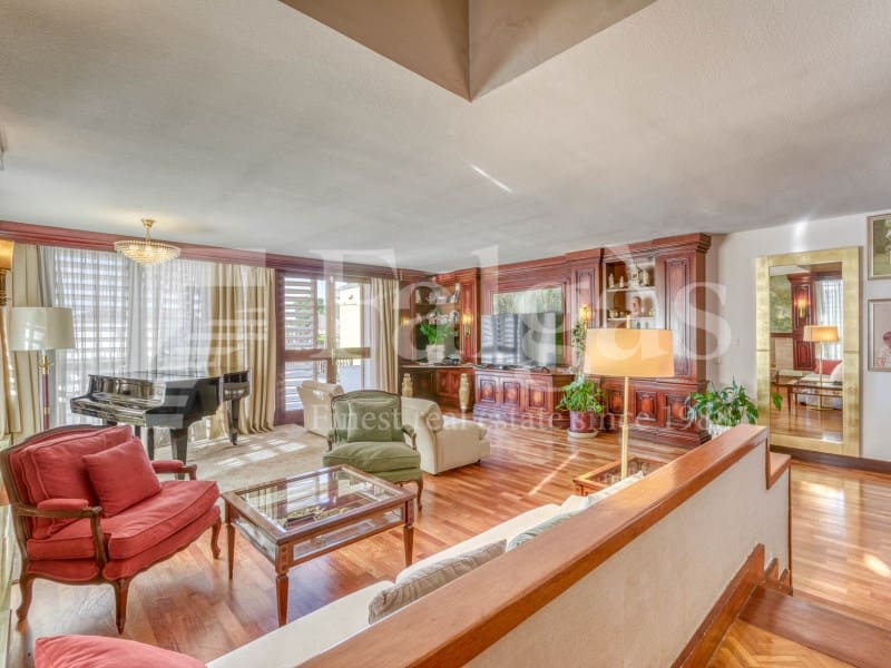 7 bedroom Villa for sale in Roses with pool garage - € 1,450,000 (Ref: 9192939)