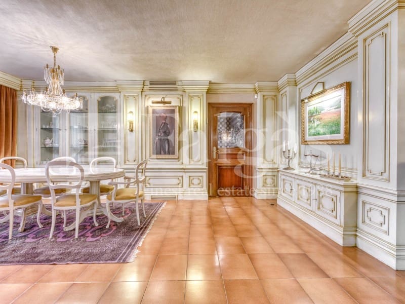 7 bedroom Villa for sale in Roses with pool garage - € 1,450,000 (Ref: 9192939)