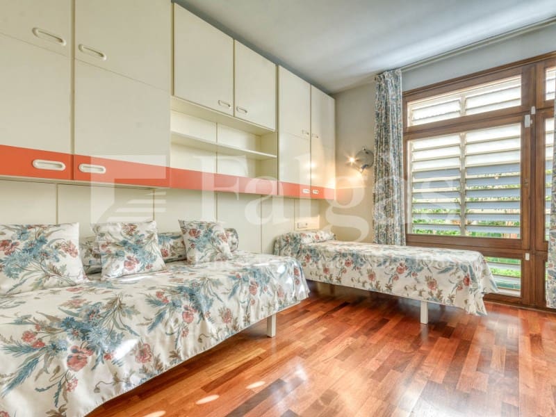 7 bedroom Villa for sale in Roses with pool garage - € 1,450,000 (Ref: 9192939)