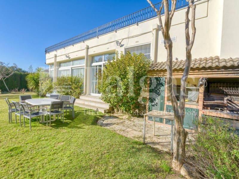 7 bedroom Villa for sale in Roses with pool garage - € 1,450,000 (Ref: 9192939)