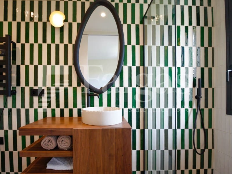 4 soveværelse Villa til salg i Empuriabrava med swimmingpool - € 1.450.000 (Ref: 9192940)