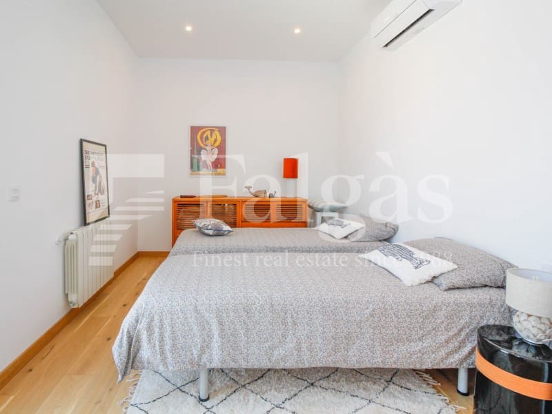 4 chambre Villa/Maison à vendre à Empuriabrava avec piscine garage - 1 495 000 € (Ref: 9192942)