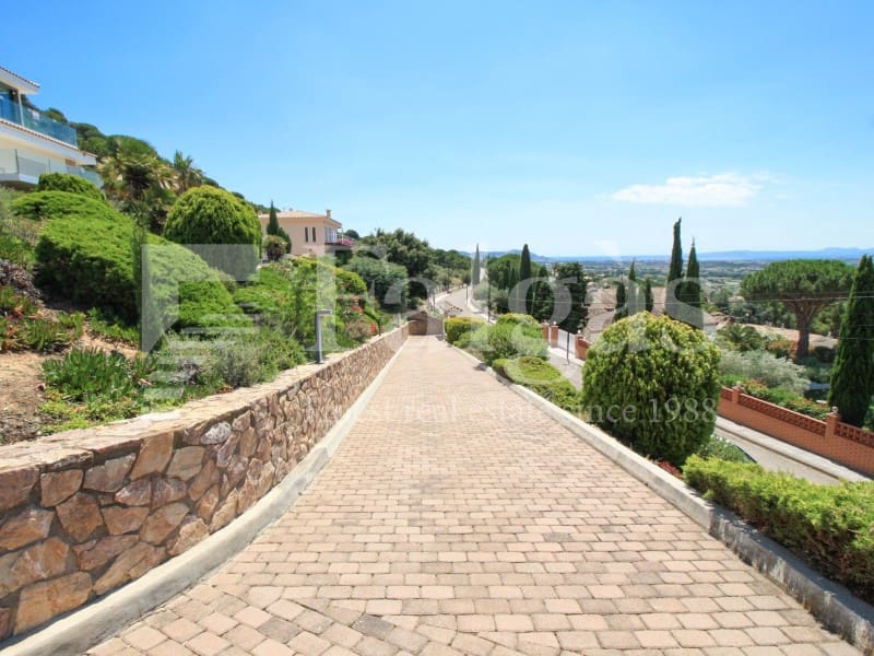 3 camera da letto Villa in vendita in Pau con piscina garage - 1.575.000 € (Rif: 9192943)