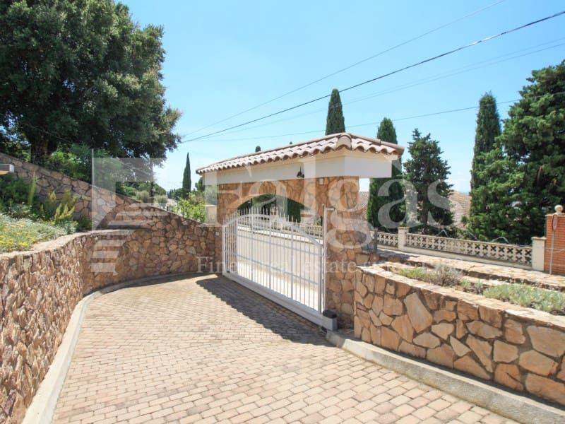 3 camera da letto Villa in vendita in Pau con piscina garage - 1.575.000 € (Rif: 9192943)