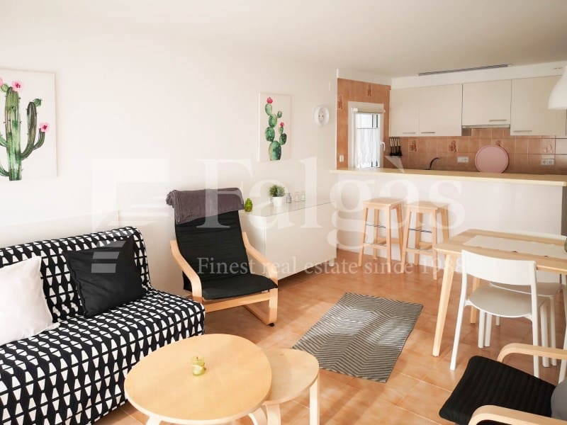 Virksomhed til salg i Empuriabrava med garage - € 2.100.000 (Ref: 9192944)