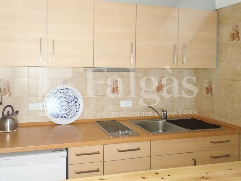 Virksomhed til salg i Empuriabrava med garage - € 2.100.000 (Ref: 9192944)