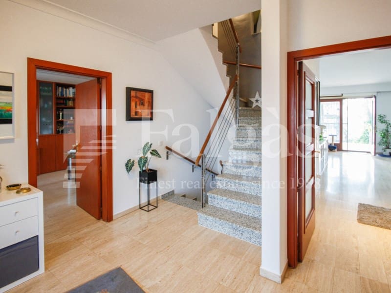 5 sypialnia Willa na sprzedaż w Empuriabrava - 2 250 000 € (Ref: 9192945)