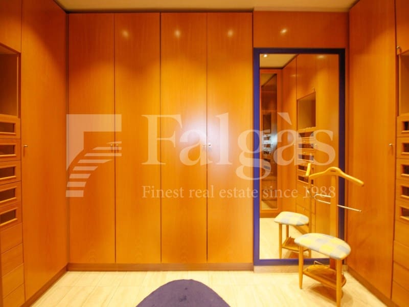 5 sypialnia Willa na sprzedaż w Empuriabrava - 2 250 000 € (Ref: 9192945)