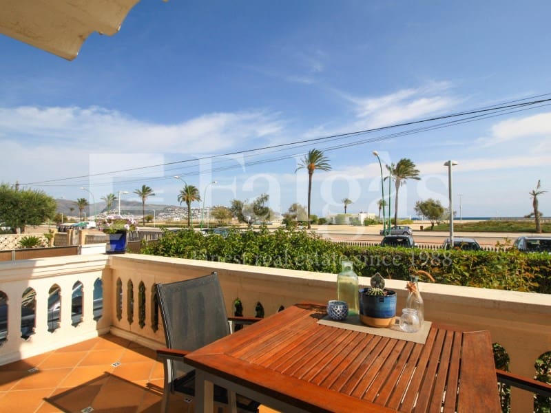 5 sypialnia Willa na sprzedaż w Empuriabrava - 2 250 000 € (Ref: 9192945)