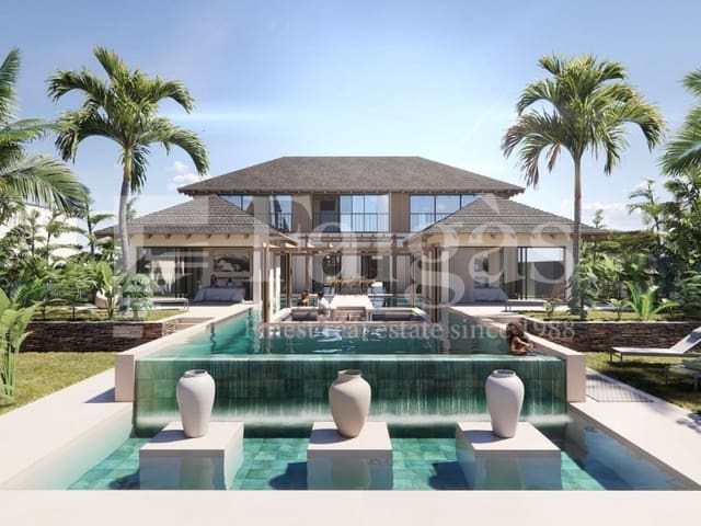 5 soveværelse Villa til salg i Empuriabrava, Castelló d'Empúries med garage - € 3.200.000 (Ref: 9192947)