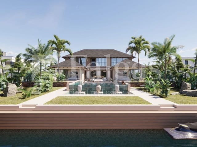 5 soveværelse Villa til salg i Empuriabrava, Castelló d'Empúries med garage - € 3.200.000 (Ref: 9192947)