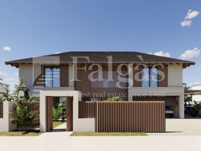 5 soveværelse Villa til salg i Empuriabrava, Castelló d'Empúries med garage - € 3.200.000 (Ref: 9192947)