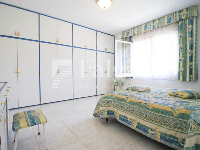 4 sypialnia Willa na sprzedaż w Empuriabrava z garażem - 875 000 € (Ref: 9228841)