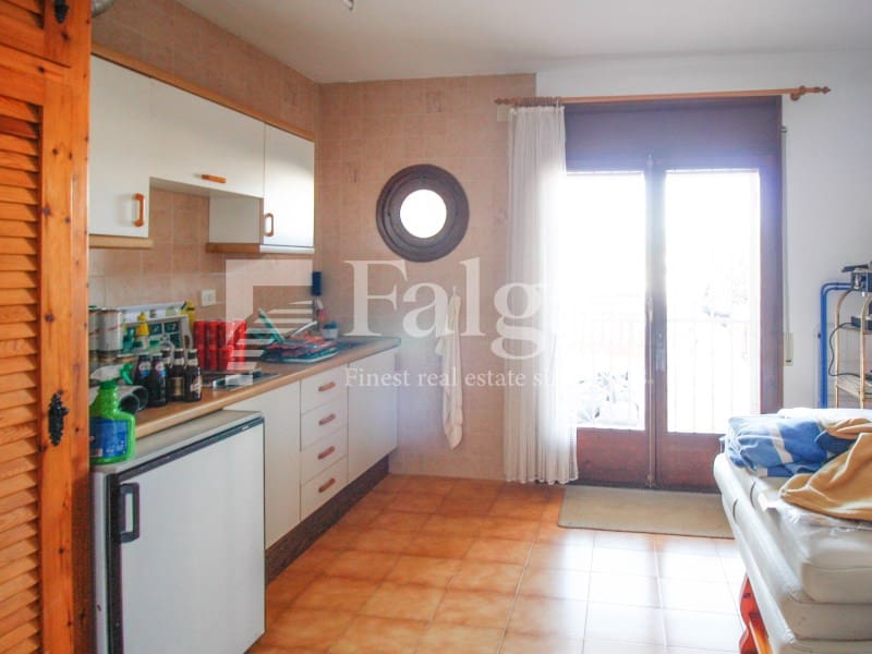 4 soverom Hus til salgs i Empuriabrava med garasje - € 475 000 (Ref: 9282434)