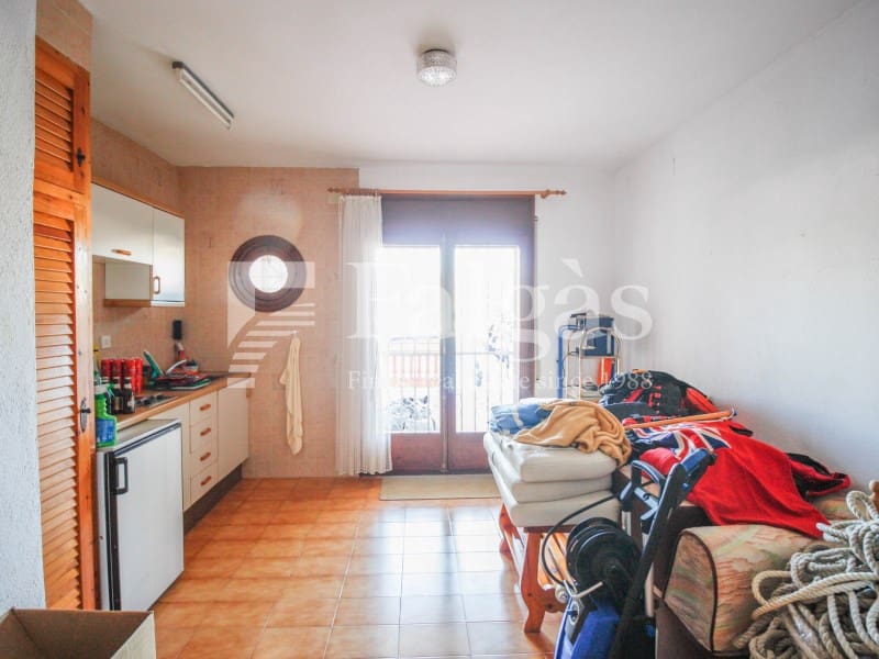 4 soverom Hus til salgs i Empuriabrava med garasje - € 475 000 (Ref: 9282434)