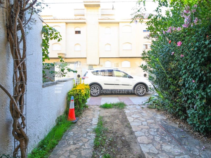 4 soverom Hus til salgs i Empuriabrava med garasje - € 475 000 (Ref: 9282434)