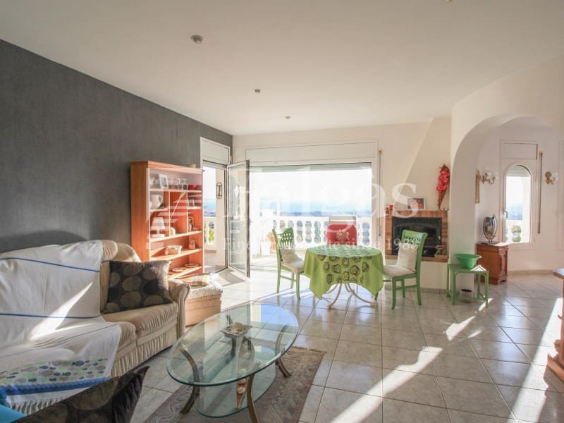 4 chambre Villa/Maison à vendre à Roses avec piscine garage - 795 000 € (Ref: 9341169)