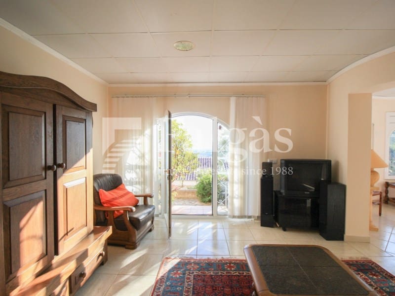 4 chambre Villa/Maison à vendre à Roses avec piscine garage - 795 000 € (Ref: 9341169)