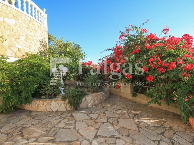 4 chambre Villa/Maison à vendre à Roses avec piscine garage - 795 000 € (Ref: 9341169)