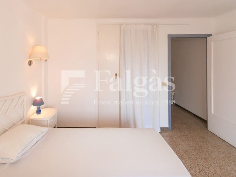 1 bedroom Flat for sale in Empuriabrava - € 239,000 (Ref: 9375298)