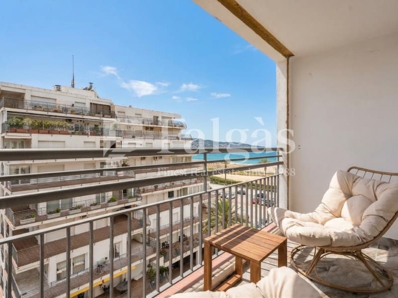 1 bedroom Flat for sale in Empuriabrava - € 295,000 (Ref: 9375298)