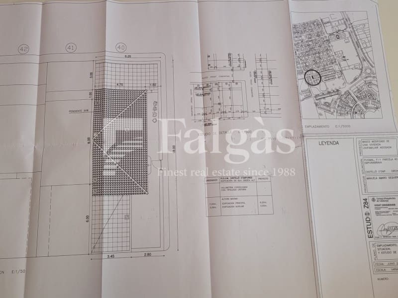 Teren niezagospodarowany na sprzedaż w Empuriabrava - 72 000 € (Ref: 9375302)