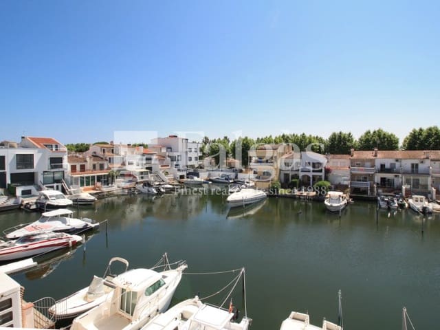 1 sovrum Lägenhet till salu i Empuriabrava, Castelló d'Empúries - 140 000 € (Ref: 9375303)