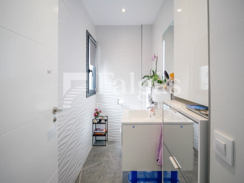 3 chambre Villa/Maison à vendre à Empuriabrava avec piscine garage - 725 000 € (Ref: 9375305)