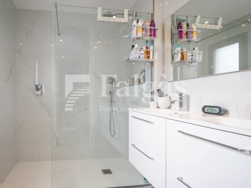 3 chambre Villa/Maison à vendre à Empuriabrava avec piscine garage - 725 000 € (Ref: 9375305)