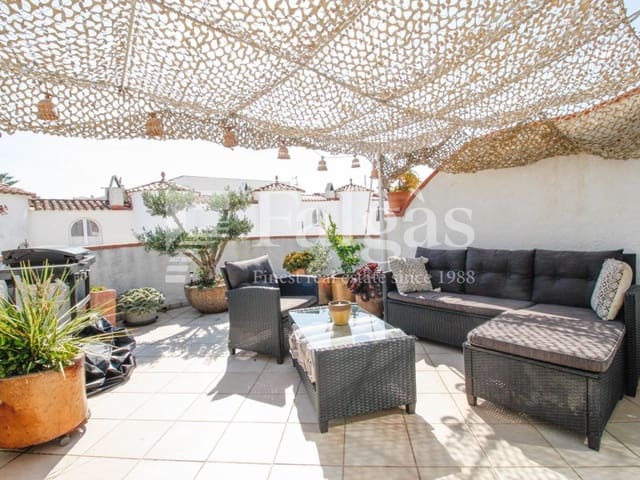 2 soveværelse Byhus til salg i Empuriabrava, Castelló d'Empúries - € 375.000 (Ref: 9375306)