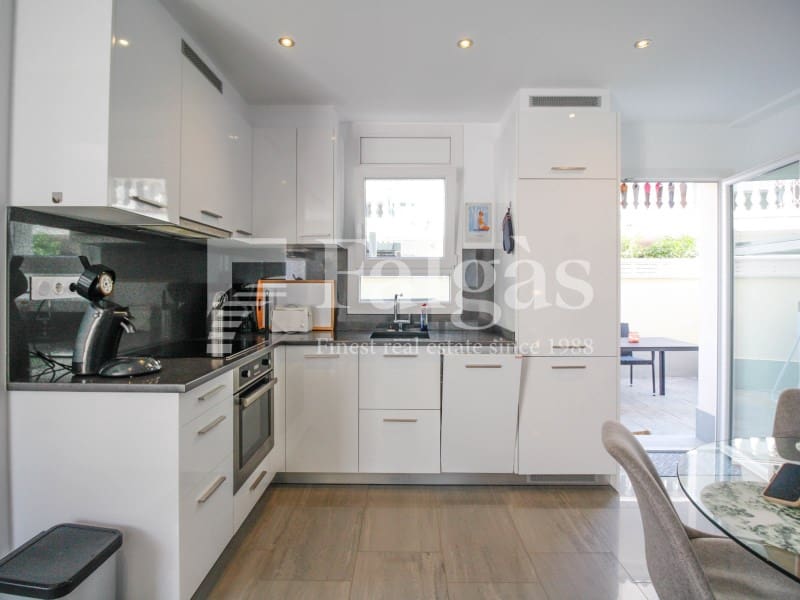 3 soveværelse Semi-Rækkehus til salg i Empuriabrava med garage - € 375.000 (Ref: 9375307)