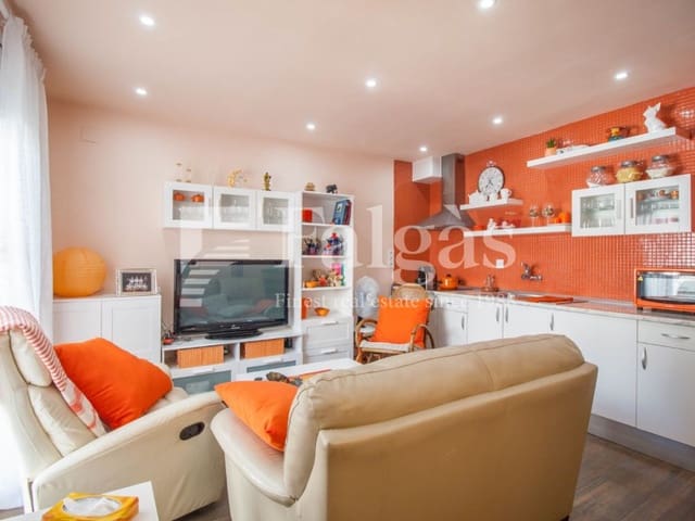 2 chambre Maison de Ville à vendre à Empuriabrava, Castelló d'Empúries - 199 000 € (Ref: 9375308)