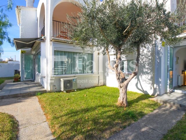 7 sovrum Villa till salu i Empuriabrava, Castelló d'Empúries med garage - 495 000 € (Ref: 9375309)