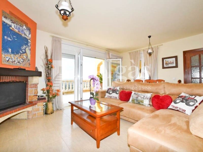 4 Zimmer Villa zu verkaufen in Palau-saverdera mit Pool Garage - 750.000 € (Ref: 9375312)