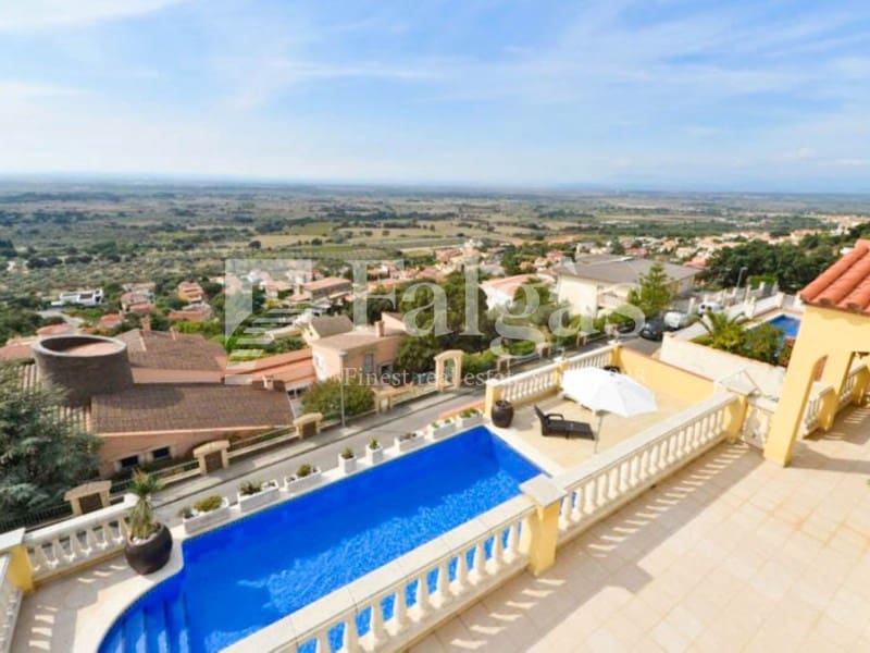 4 Zimmer Villa zu verkaufen in Palau-saverdera mit Pool Garage - 750.000 € (Ref: 9375312)