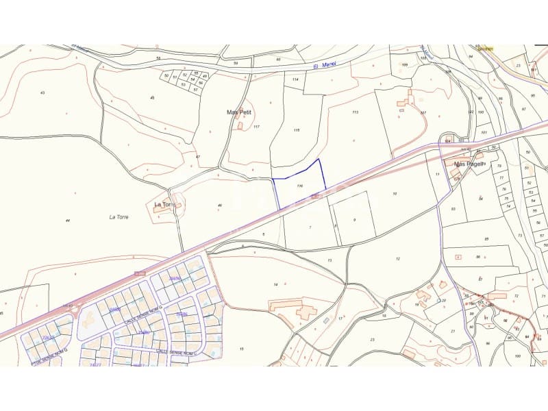 Tontti myytävänä paikassa Avinyonet de Puigventos - 56 000 € (Ref: 9385968)