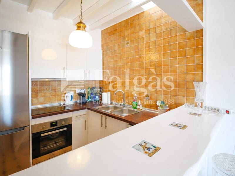 3 bedroom Villa for sale in Empuriabrava with garage - € 1,175,000 (Ref: 9431056)