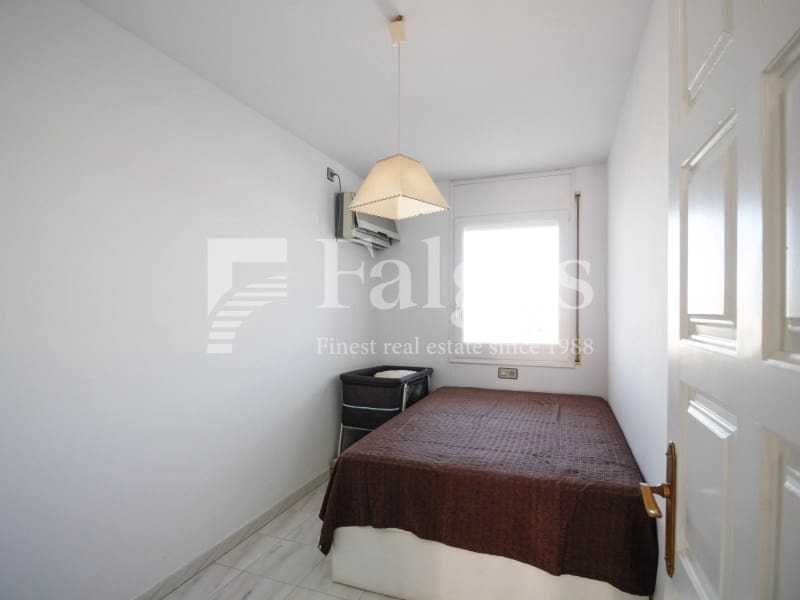 4 chambre Appartement à vendre à Empuriabrava avec garage - 480 000 € (Ref: 9446666)