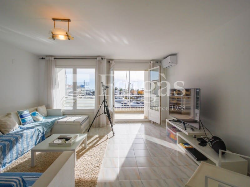 4 chambre Appartement à vendre à Empuriabrava avec garage - 480 000 € (Ref: 9446666)