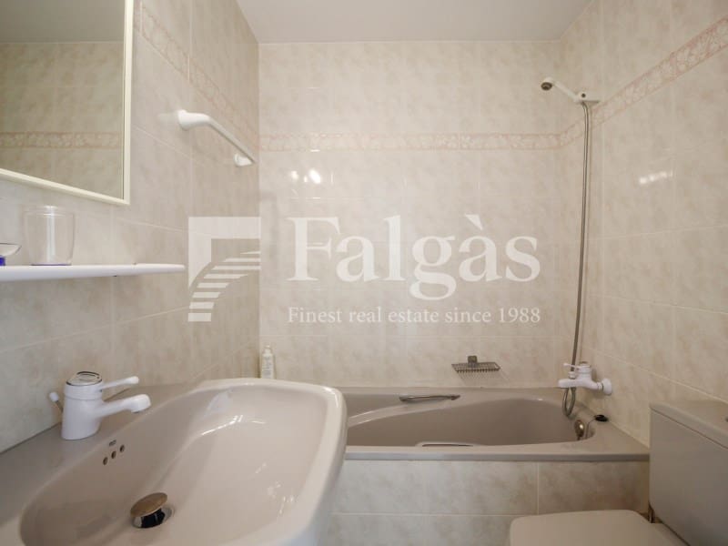 4 chambre Appartement à vendre à Empuriabrava avec garage - 480 000 € (Ref: 9446666)