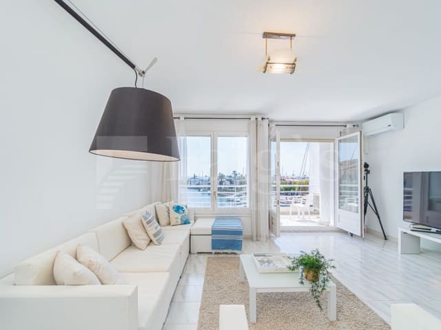 4 makuuhuone Asunto myytävänä paikassa Empuriabrava, Castelló d'Empúries mukana 
autotalli - 485 000 € (Ref: 9446666)