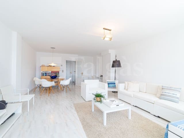 4 makuuhuone Asunto myytävänä paikassa Empuriabrava, Castelló d'Empúries mukana 
autotalli - 485 000 € (Ref: 9446666)
