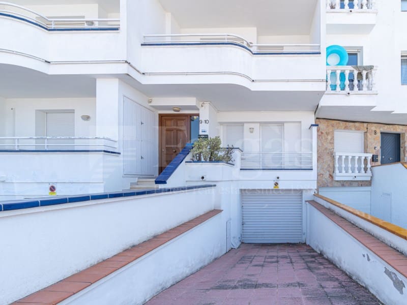 Piso de 4 habitaciones en Empuriabrava en venta con garaje - 485.000 € (Ref: 9446666)